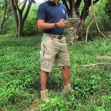 Outdoor Sports Workwear Set with Casual Shorts for Leisure Activities