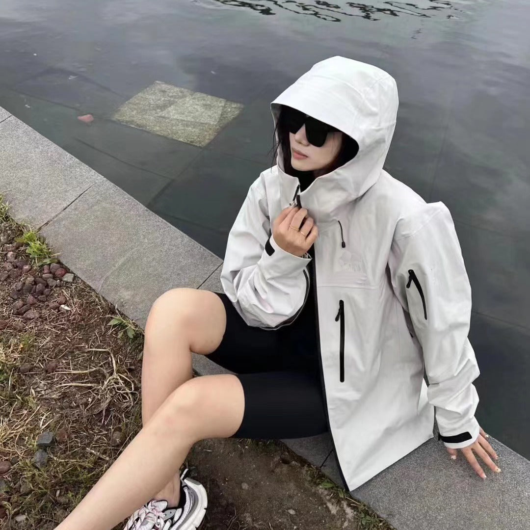 Women’s Waterproof Gore-Tex Jacket for Hiking Mountaineering and Outdoor Adventures